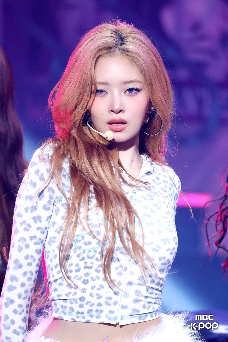 얼굴. 『뱅쳤다』

📷 ☞program.imbc.com/Photo/musiccor…

260214 #쇼음악중심 #음중 #아이브 #IVE #BANGBANG
<a href="/IVEstarship/">IVE OFFICIAL</a>