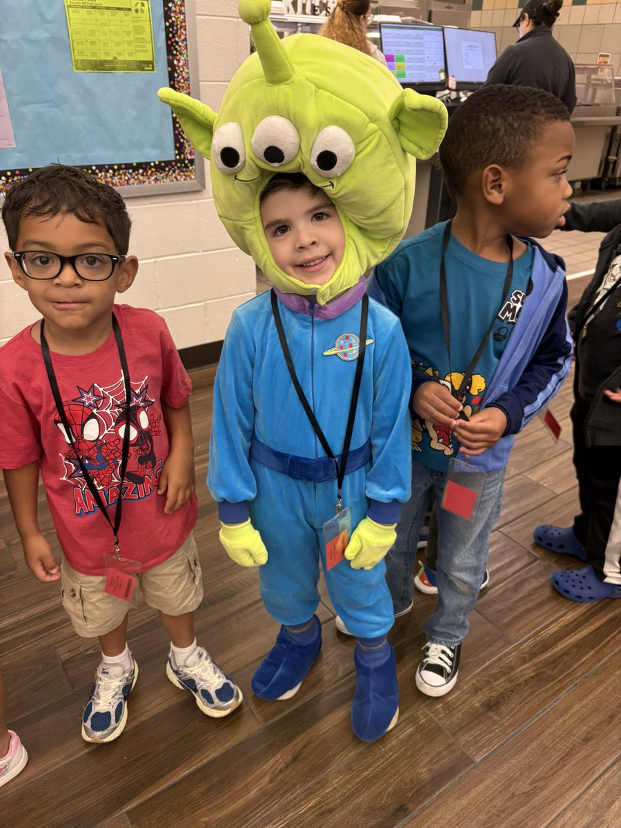 Tammi Davis tweet media