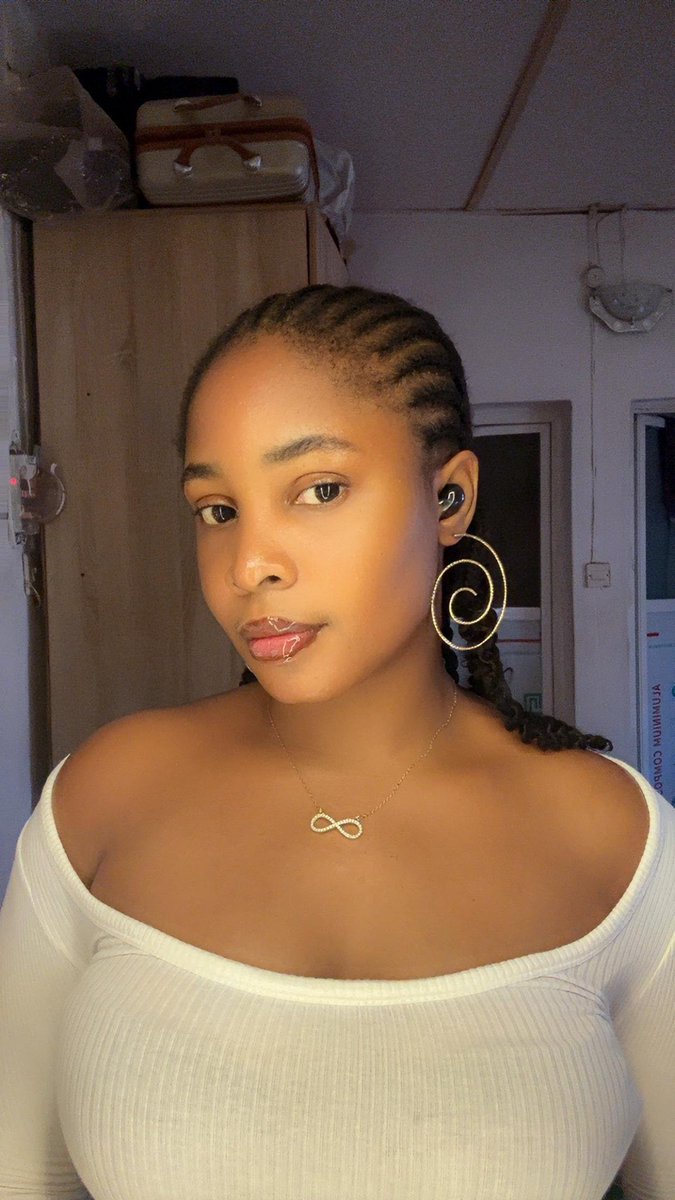 Sophia_Cule💙❤️ tweet media