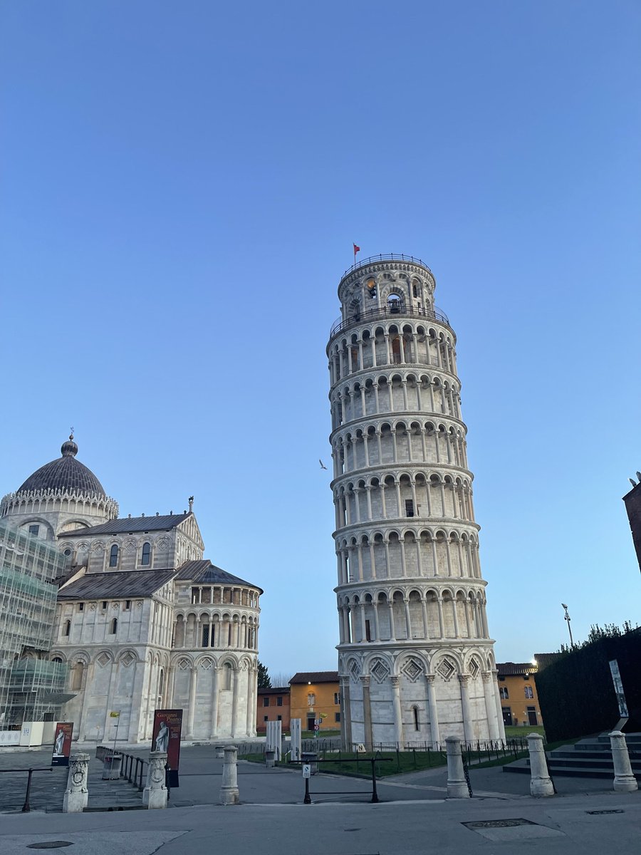 enzomazza's tweet image. ##earlyrunning Pisa