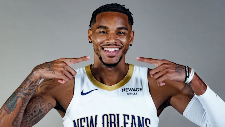 Retour de Murray pour "la semaine prochaine, Il est sur les parquets NBA" selon Borrego.  

Saddiq Bey confirme les rumeurs et les images sur son ex coequipier des Hawks "À l’entraînement, il a l’air en forme. On ne dirait pas qu’il a un temps de retard."