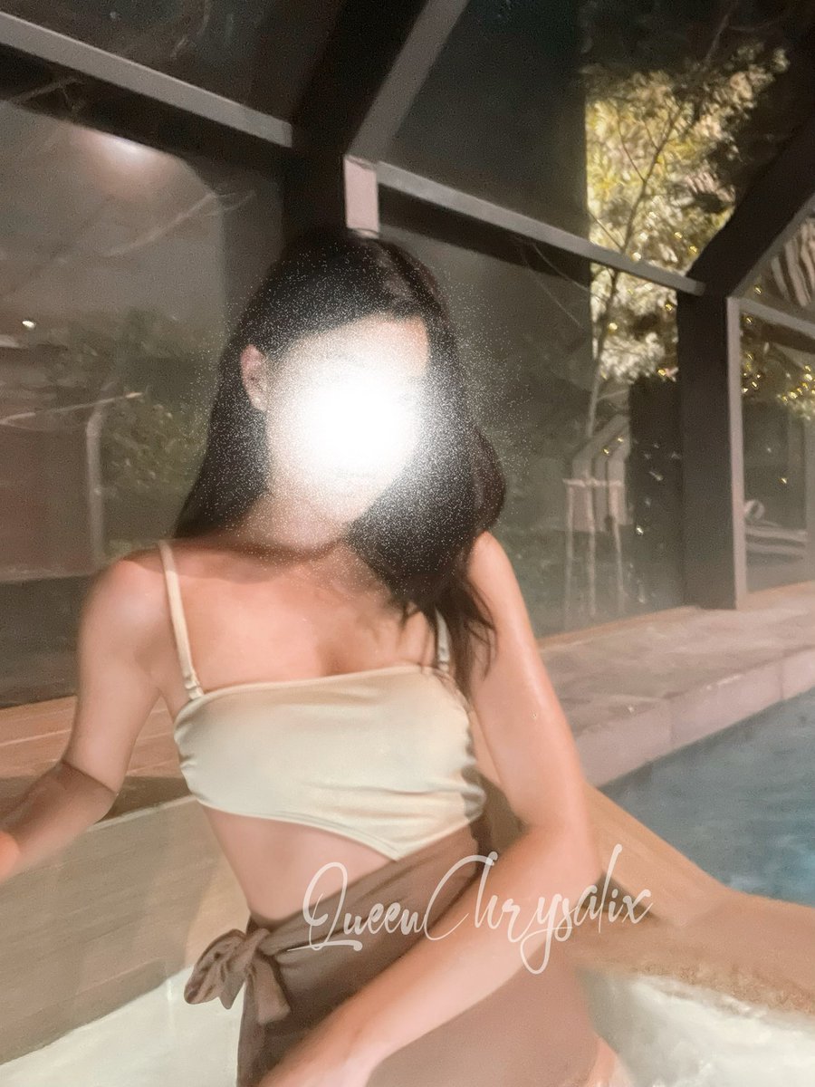 ♛ QueenChrysalix ♛ tweet media