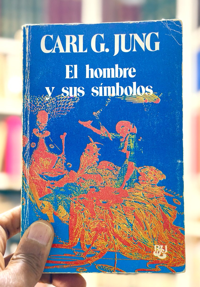 chibas's tweet image. ¡Buenos días!

“Y en cada uno de nosotros hay otro a quien no conocemos. Nos habla en sueños”.

— Carl G. Jung