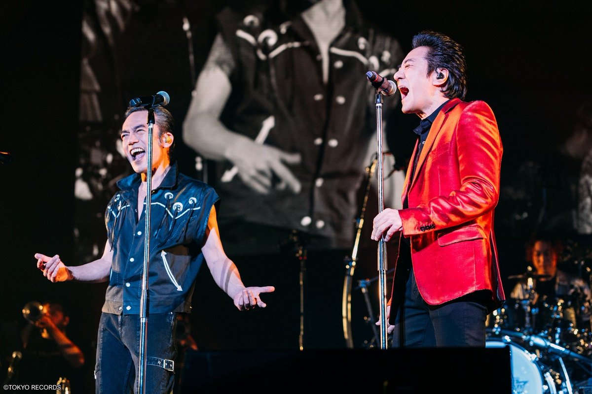 ◥◣🎸#RockonSocialClub🎸◢◤
　　3カ月連続特集スタート‼

コラボレーションアルバム「THE SHOW MAN」を携えて行なったライブの模様を放送＆配信❤️‍🔥

ロック・スピリットに満ちた
熱いステージをお見逃しなく🔥

✨ゲスト✨
綾小路 翔／大友康平
ライブ写真をcheck✅👇

#WOWOW <a href="/rockonsocialclu/">Rockon Social Club</a>