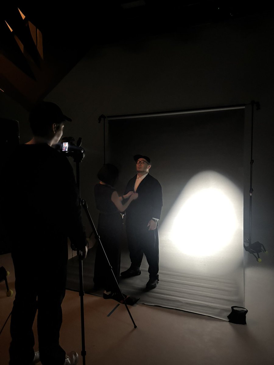 二日間かけて、The Breakthrough Company GOの新しいオフィシャルプロフィールの撮影をしました！📸

50人ほどの社員、パートナーが集結し、大掛かりな撮影となりました！公開は3月頃を予定しています🔥