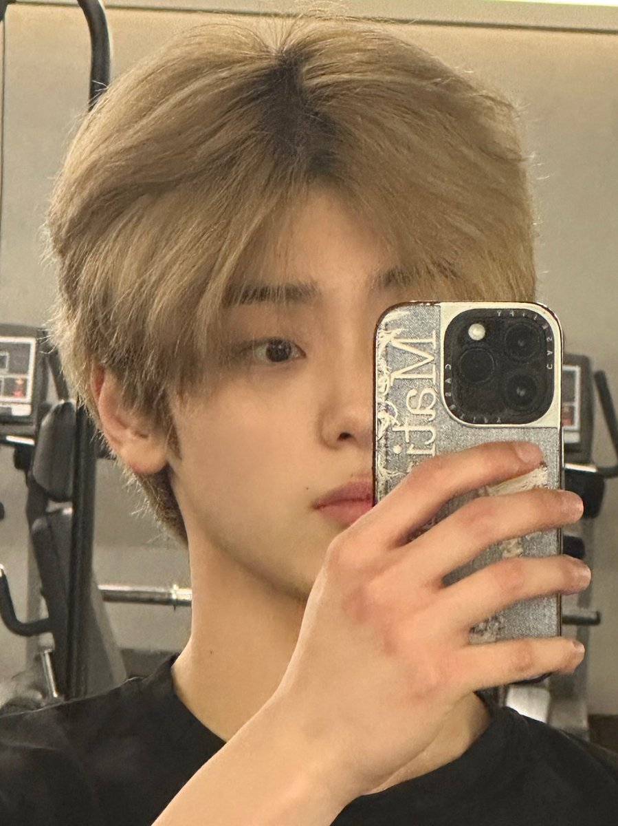guineacheek's tweet photo. ((((부릅)))) https://t.co/7Va2fTTMFG