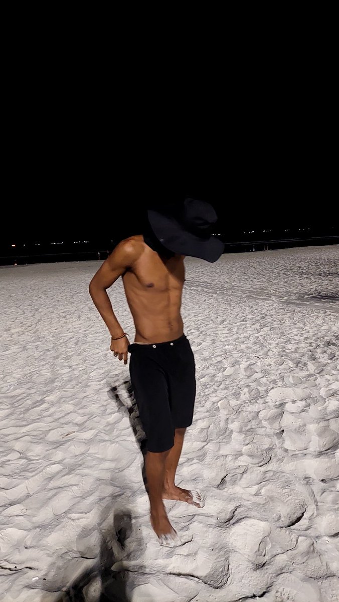 Sunshine tweet media