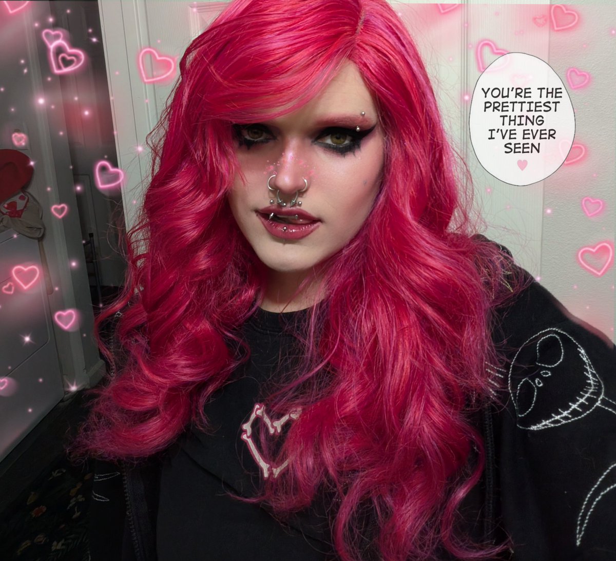 GothLolipop's tweet photo. here's my face, just in case y'all forgot that I'm hot <3 https://t.co/dEobqelTTN
