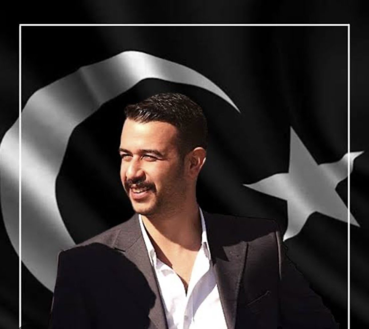 Fırat duydun mu???
Sen gittin gideli neler oldu neler!!!

Seni vuranlata terörist demeyecekmişiz, hatta onları Türk Milleti’ne entegre edecekmişiz.. 

En önemlisini söylemeyi unuttum; imralı da yatan bebek katili artık “Sayın” ve “kurucu önder” oldu.. o nu da affedip görevine