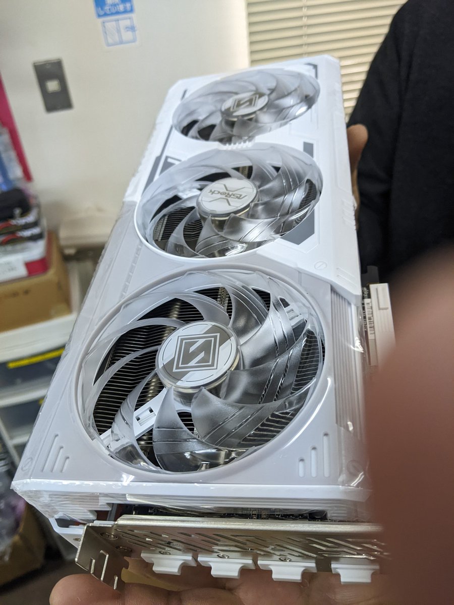 ありがとうございます。これからも酷使お願いいたします