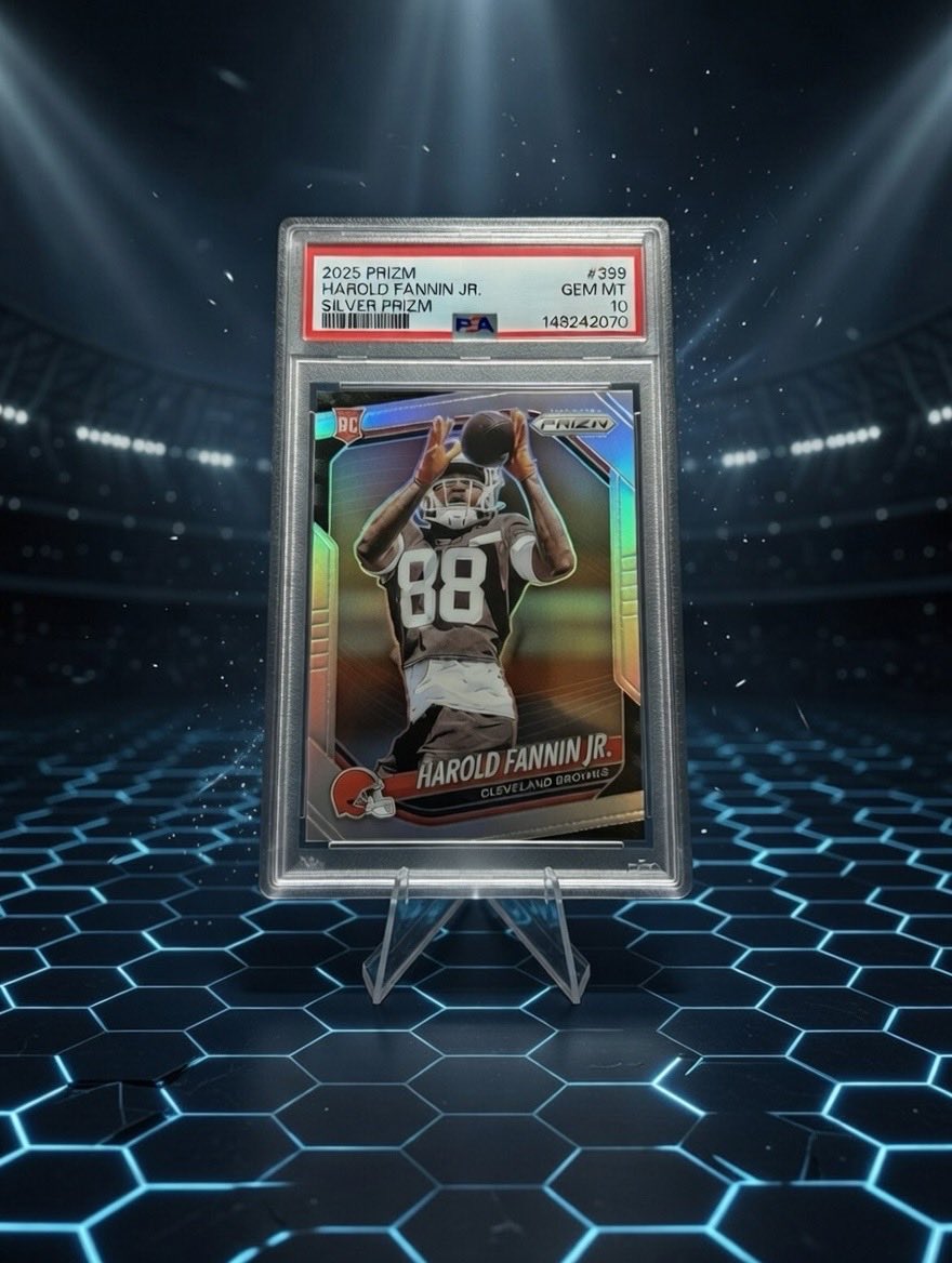 JuicyWaxx's tweet photo. Check out Harold Fannin Jr. 2025 Rookie Prizm #399 Silver Prizm PSA 10 https://t.co/pn5dkvEAfj #eBay via @eBay
DON’T miss out! Check out the eBay store!!
We got stuff for all ages!!! Drop them 🔨 s in the comments!!! Let’s go!!
@PSAcard  @Browns_Daily @HSH_Cards https://t.co/kkSE7xytet