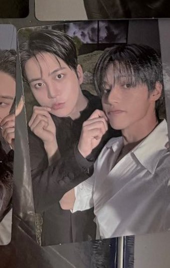 ไม่พร้อมส่ง
ATEEZ GOLDEN HOUR : Part. 4
TOKTOQ 
✅ยูนิต อูยอง+จงโฮ 
200.-
(ค่าส่ง30 จ่ายตอนถึงไทย)
#ตลาดนัดเอทีซ #ตลาดนัดateez