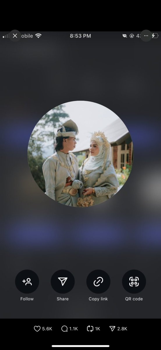 bckupacc99's tweet photo. Gila betul, sanggup edit sijil kematian isteri semata-mata nak curang, sedangkan isteri masih hidup dan sihat. Siap letak sebab meninggal kononnya “komplikasi ketika bersalin”.

Tapi bodohnya, nombor IC isteri letak yang betul. Bila orang semak, masih aktif dan boleh digunakan lagi.

Memang perangai tak masuk akal🤦‍♂️