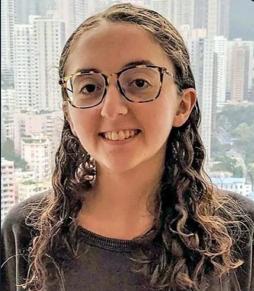 This sleep was niceee, but I have to be awake to work.

Late go today guys.

What are we cooking?

Join my tg; link on bio.