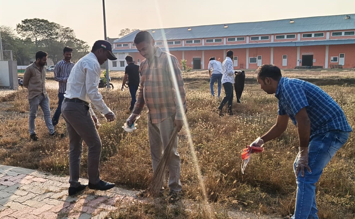 FCI DO KAKINADA tweet media