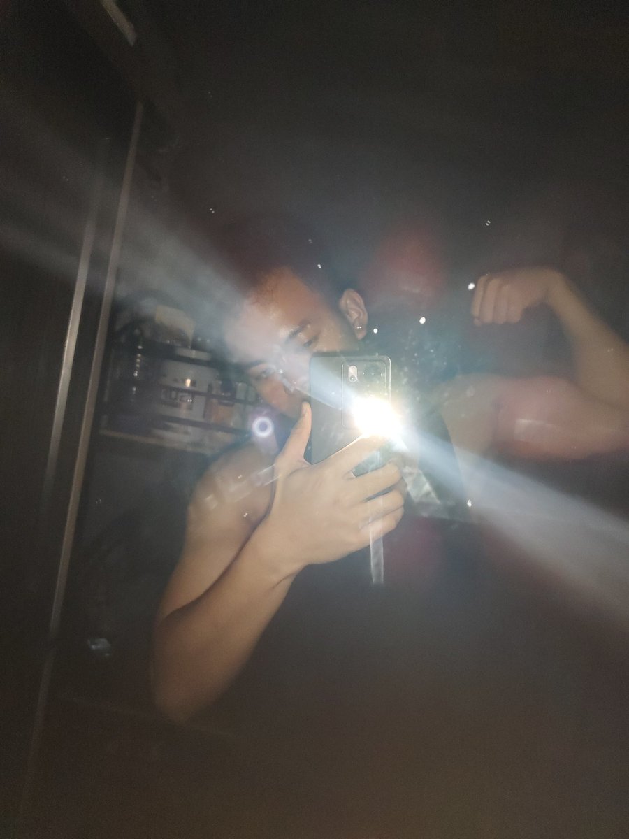 #altermalolos
#altercalumpit

Patulog nga, pa cuddle na rin