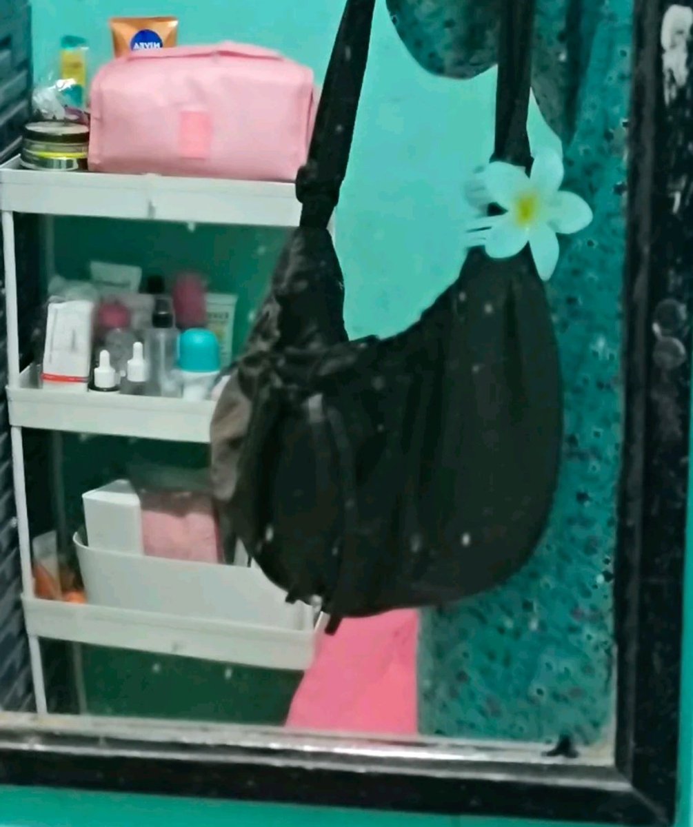 acisssss tweet media