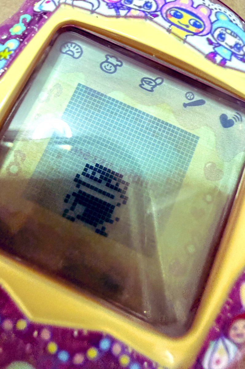 milkniconico09's tweet photo. また進化してる!!!はじめてみた😳
#たまごっち
#TMGC_net https://t.co/Q8fHnOVaDI