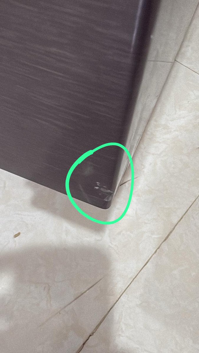 i_r4vi's tweet photo. 2nd unit-bought directly from LG website D2C: Both doors dented on delivery now they are offering 1yr free warranty on permanently damaged doors.If I opt for replacement,they say it'll take 10–12 day minimum.means nearly 4 weeks wasted&amp;no guarantee next one won’t be damaged again https://t.co/iasyg1amIc