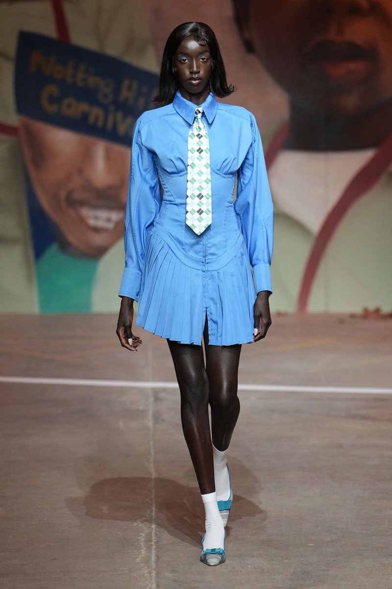 THE FASHION RESOURCE tweet media