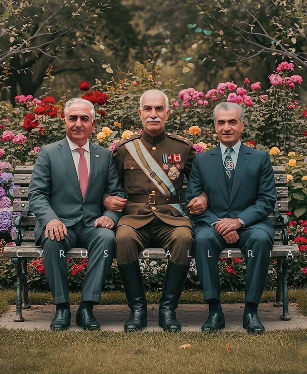 خاندان ایران‌ساز پهلوی.