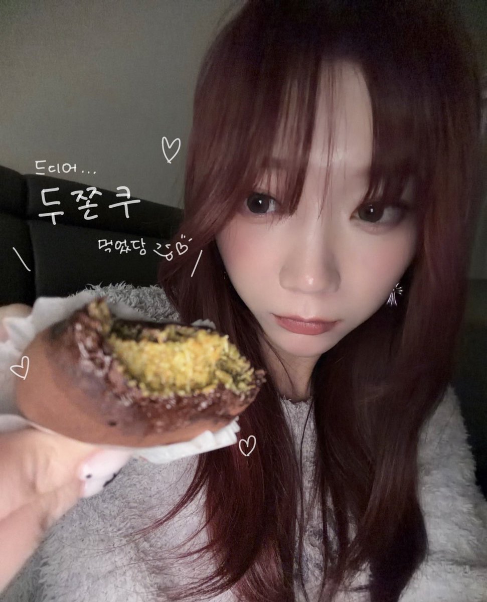 Girls2_pontanu's tweet photo. 三大EXPG元生徒の女性アイドル
TWICE  SANA（大阪校出身）
NiziU  RIO（名古屋校出身）
IS:SUE  RINO（横浜校出身） https://t.co/4BcbFDA2SZ
