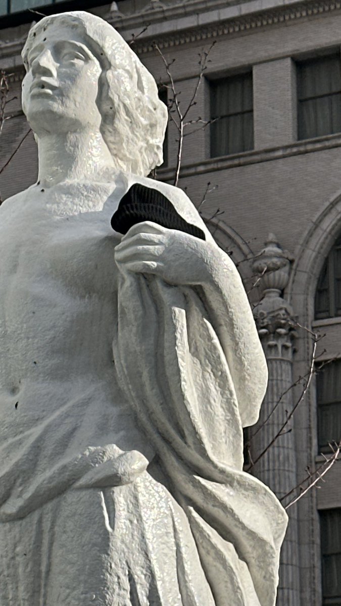 Post by ひろ。 on X: 🤔🤔🤔