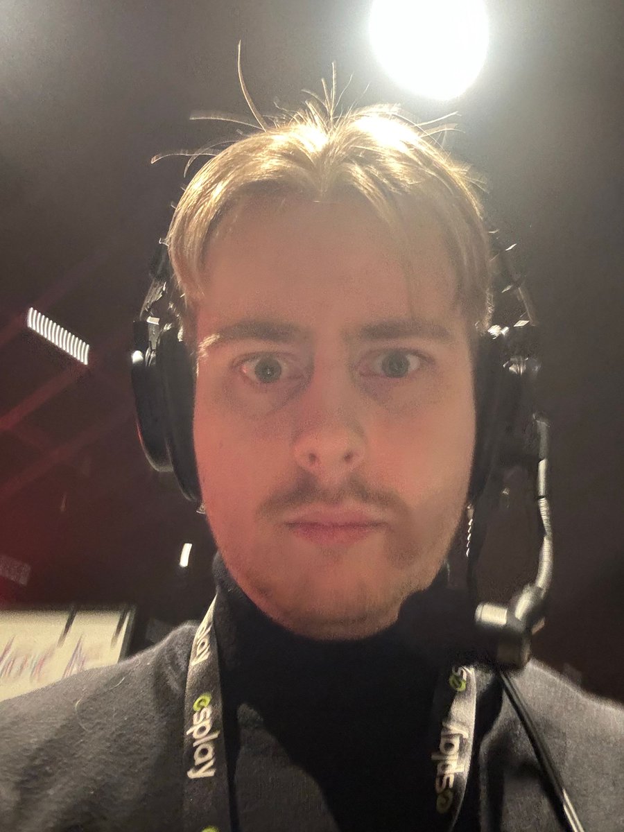 This is how it looked last night as we were setting up 👀

Today you’ll see me and <a href="/JoVoMZP/">Jonas "JoVo" Volle Åkre</a> kick off the day at <a href="/airport_masters/">De_Airport Masters</a> at 10:00! Make sure you tune in and follow the action 🔥🔥