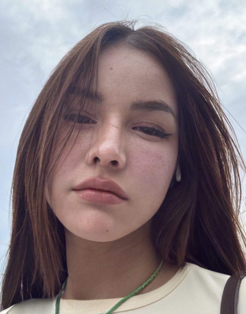 บ่นไปงั้น จิงๆชอบโดนพี่โมหอมแก้ม
#โมแพร #โจ้เนมชีส