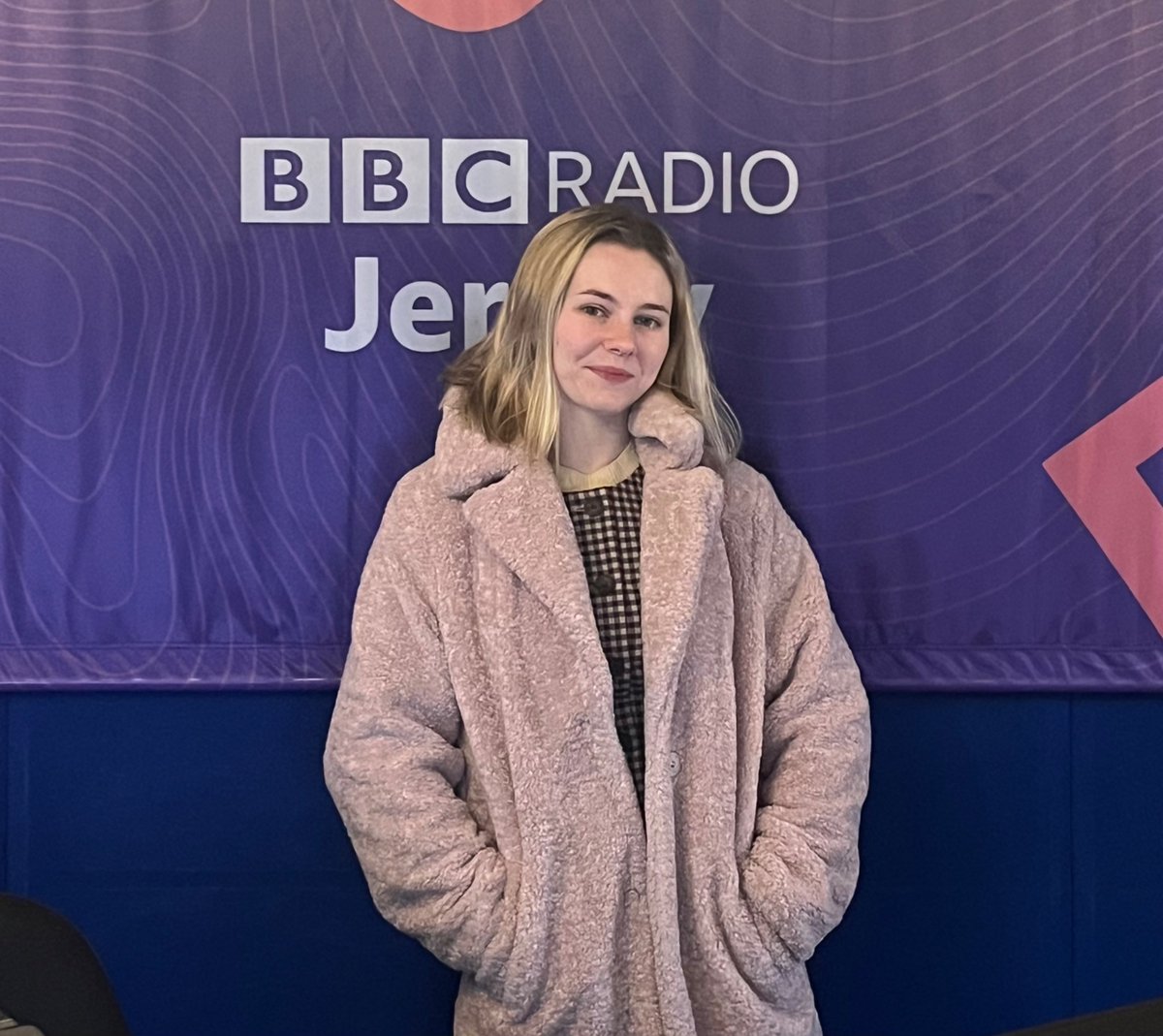 Jenny Mullin tweet media