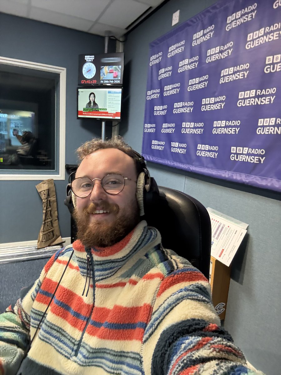 Tim Hunter tweet media