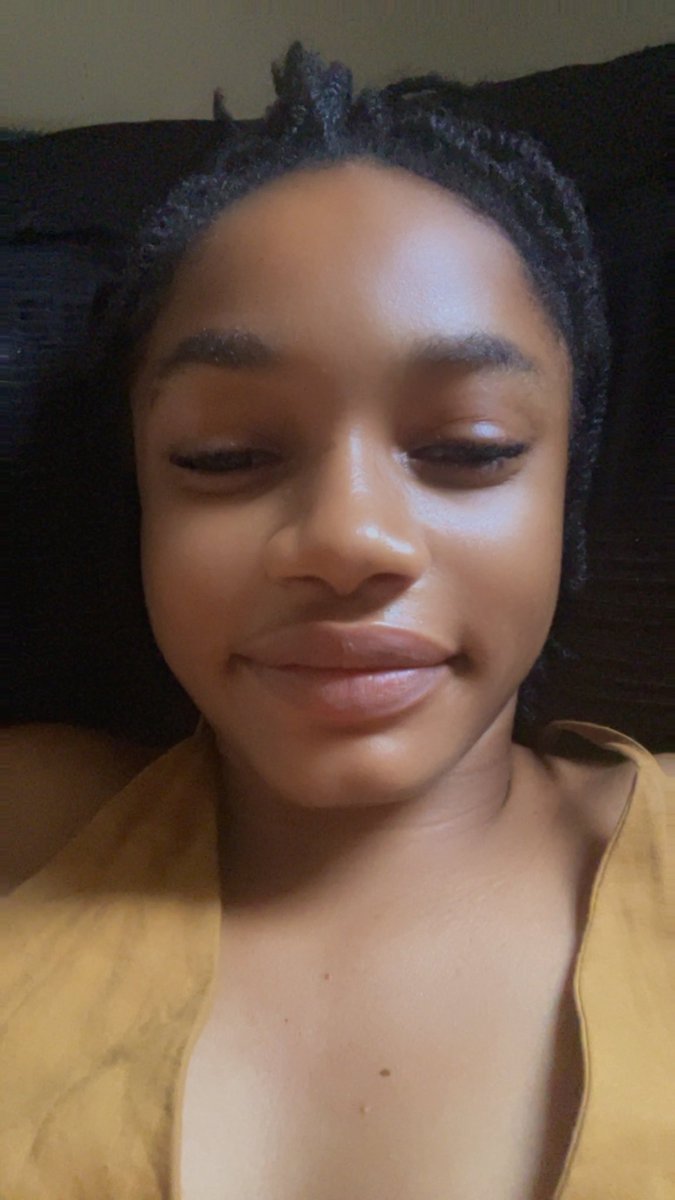 🥱🥱🥱
Good morning ☀️🌞😃 
Going back to bed now 

Boya ki eni nice day