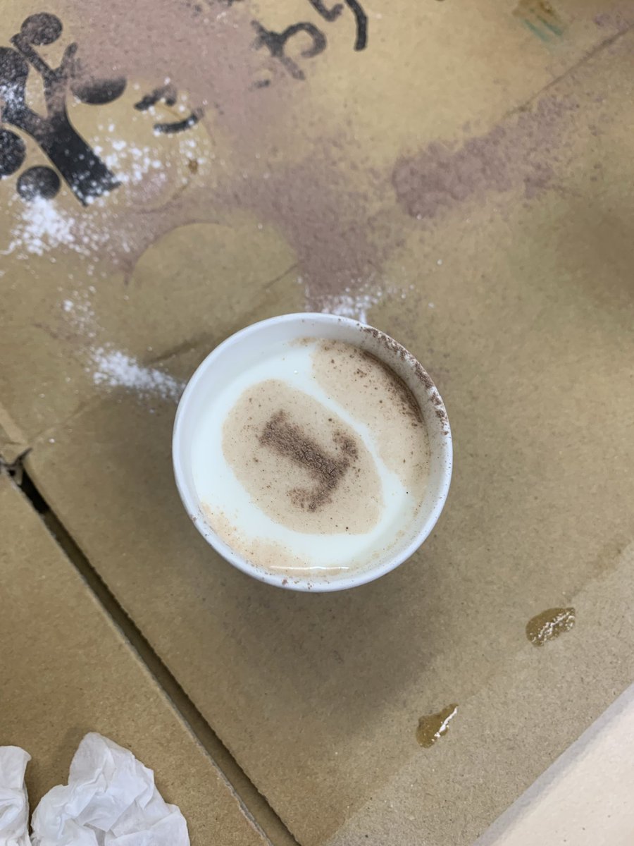 研究室で施設訪問イベントのデモを行いました。3Dプリンタで型を印刷し、パウダーアートをしました。改善の余地はありますが、楽しい取り組みになりそうです。幼稚園や教育支援センター、放課後デイ、第三の居場所などいろいろなところにお邪魔して、活動予定です。#信州大学教育学部 #3dプリンター