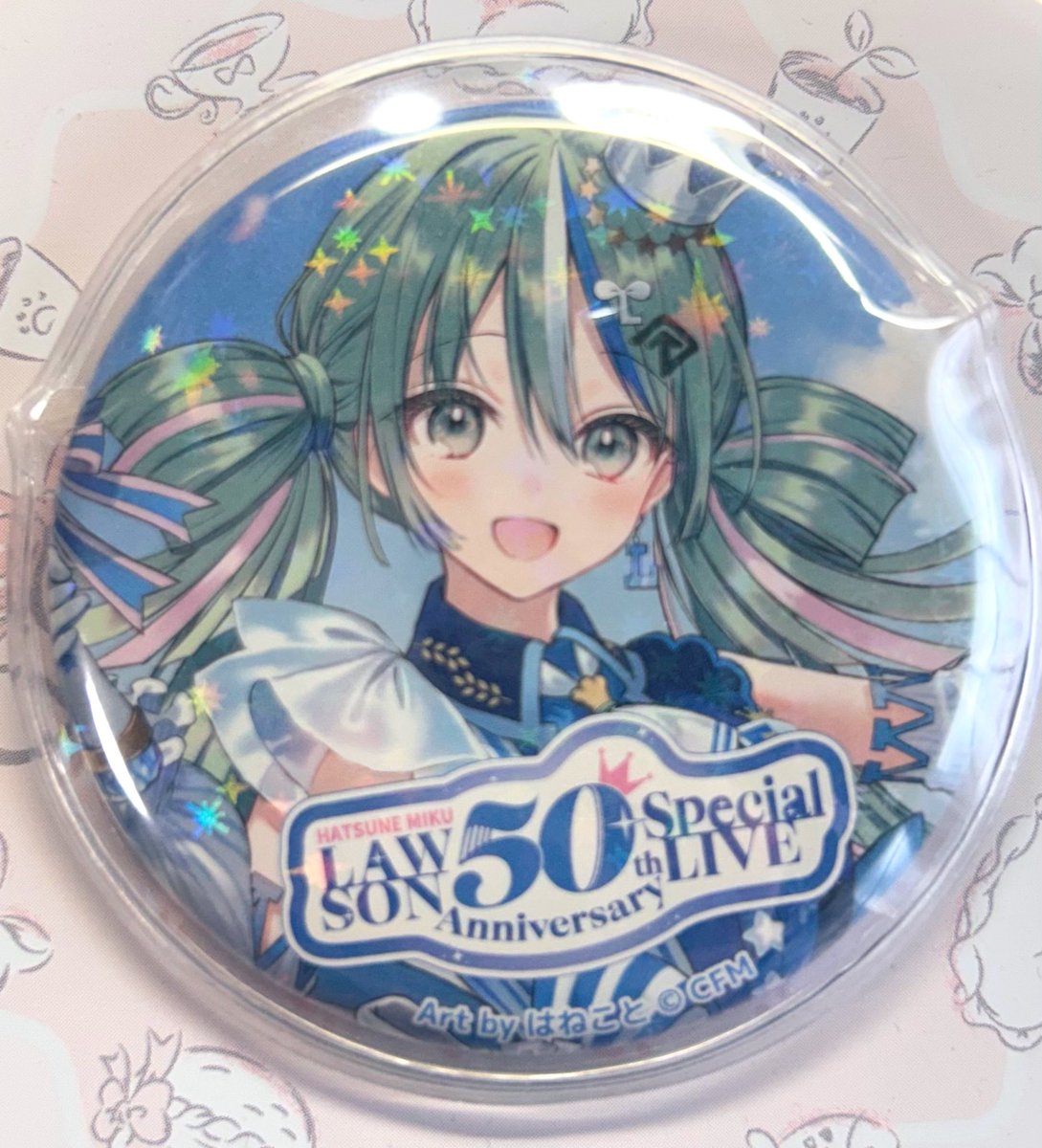 私人生初痛バをどうしてもローミクちゃんのKV缶バッジで作りたいんです