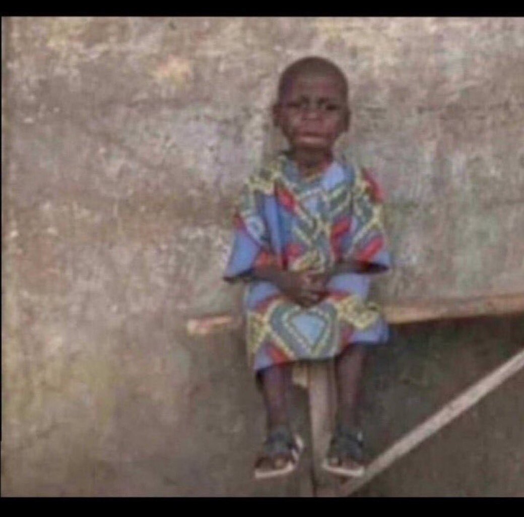 prlsofuganda's tweet image. Naye muli sure there is no tourist attraction in Masaka?🌚Those people just rear nsenene amd thats all🤷🏻‍♂️