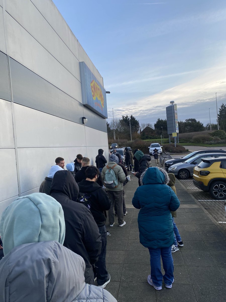 Pokemon UK PBST - Restock Alerts & News tweet media