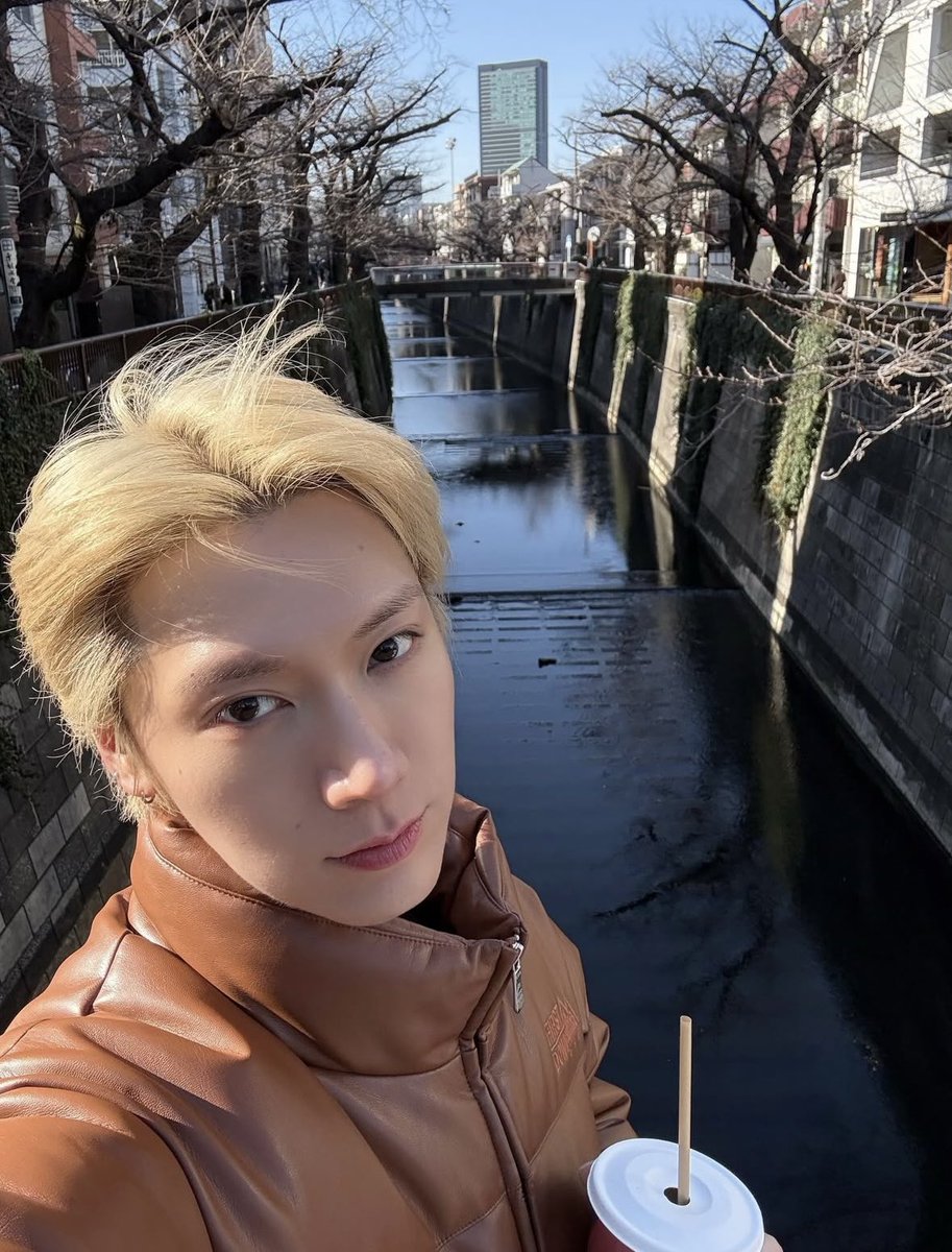 aprilcha_'s tweet image. แก😭