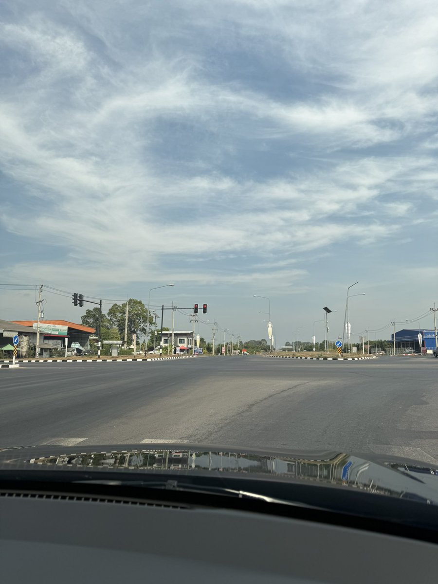 roofit2535's tweet photo. ยังไม่อยากเข้าบ้านเลยยย ไปไหนดีน้อออ #ปราจีนบุรีนิคม304 #ปราจีนบุรีนัดเย็ด #ปราจีน #ปราจีนบุรี https://t.co/YnMuvD4ItW
