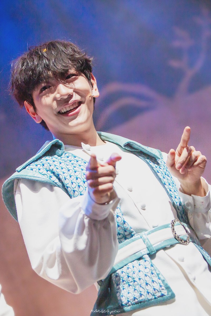 rangza_pic tweet media