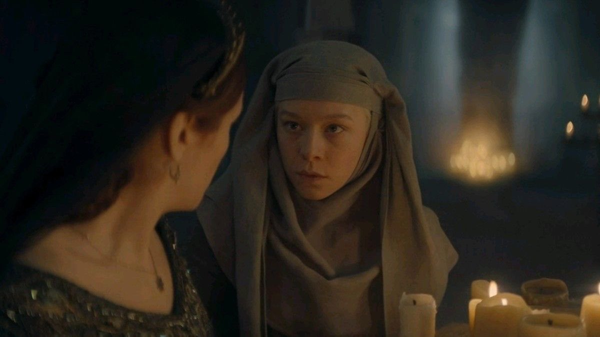 มึง อลิเซนต์ไลน์ไป 10 หน้ากระดาษเอสี่เรนีร่าไม่อ่านเปนเดือนๆ แต่อ่านปุ้บขับรถมาหาที่วัดเลยไม่รีรอ  อีสัด  ผัวในฝันของเลสเว่อร์ ใครจะล้มแชมป์แกลง 🥰🥰