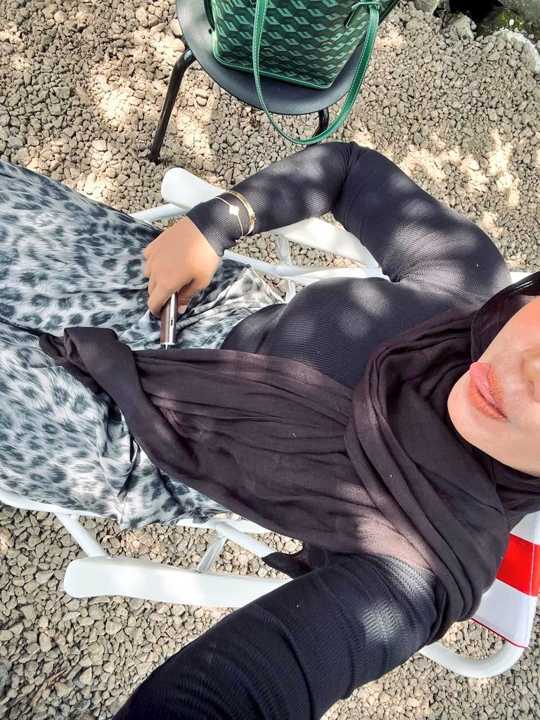 idamanhijab's tweet photo. https://t.co/5Ni8UfxZH7