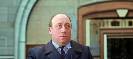 daveainsworth63's tweet photo. Remembering the wonderful English actor who was born on this day in 1930. He died in 2014. #KenJones #Porridge #TheLiverBirds #GoodnightSweetheart #Melody #NoSurrender #MurderByDecree #Jude #JesusOfNazareth #Boon #Casualty #TheDetectives #RumpoleOfTheBailey #TheSquirrels https://t.co/P8JaQdZST9