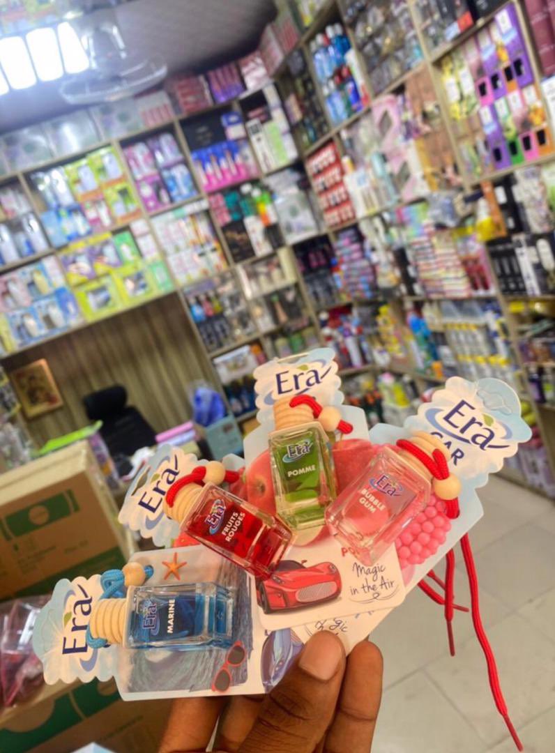 ScentParades's tweet photo. Your car. Your room. Your space. Your scent. 🤍✨
Why should luxury stop on your skin?
Let it flow through your home, your sheets, and even your car.
🕯️ Scented Candles
🌿 Home Diffusers
🚘 Era Car Diffusers
🛏️ Bed Sprays
Because at SCENT PARADES,
we don’t just sell fragrances https://t.co/qClmIWeWfs
