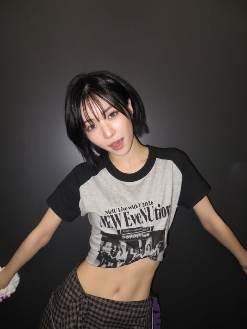myu.mya.yさん12-19-20 260519| Maya (@/__maayaa_my) Instagram Update! (1/2) 🌺🌺🌺 #MAYA
