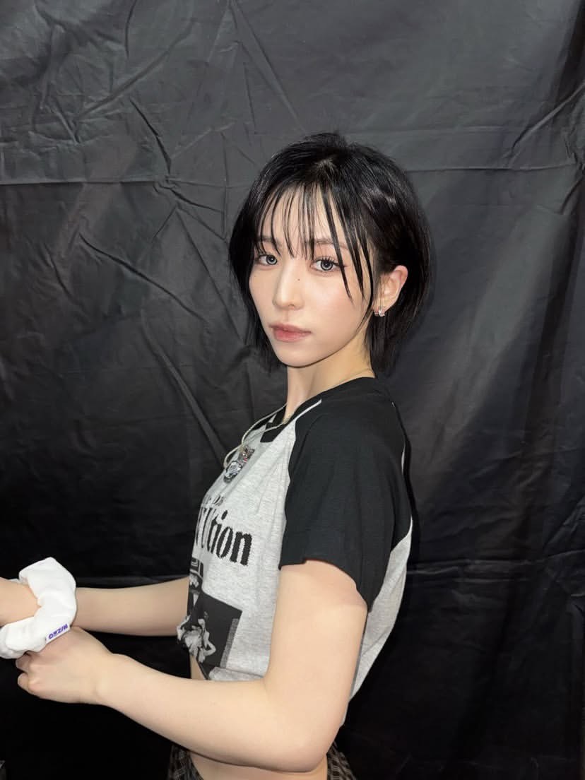  NiziUマヤ着用 あのちゃん着用 ジャンプスーツ デニム M デニム ジャンプスーツ あのちゃん Niziuマヤ着用 M NiziUマヤ着用