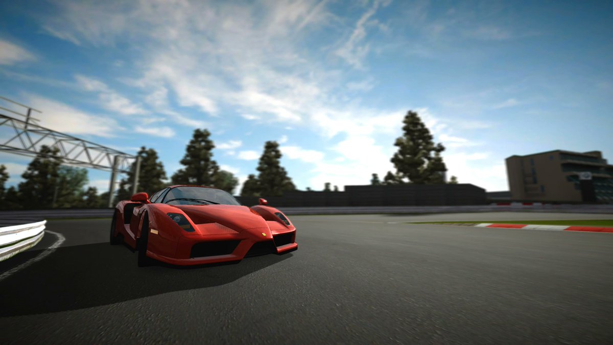 xbox_media's tweet image. No es Forza. No es de esta generación ni de la anterior. Es Project Gotham Racing 3 de #Xbox360 en 4K y HDR 😍