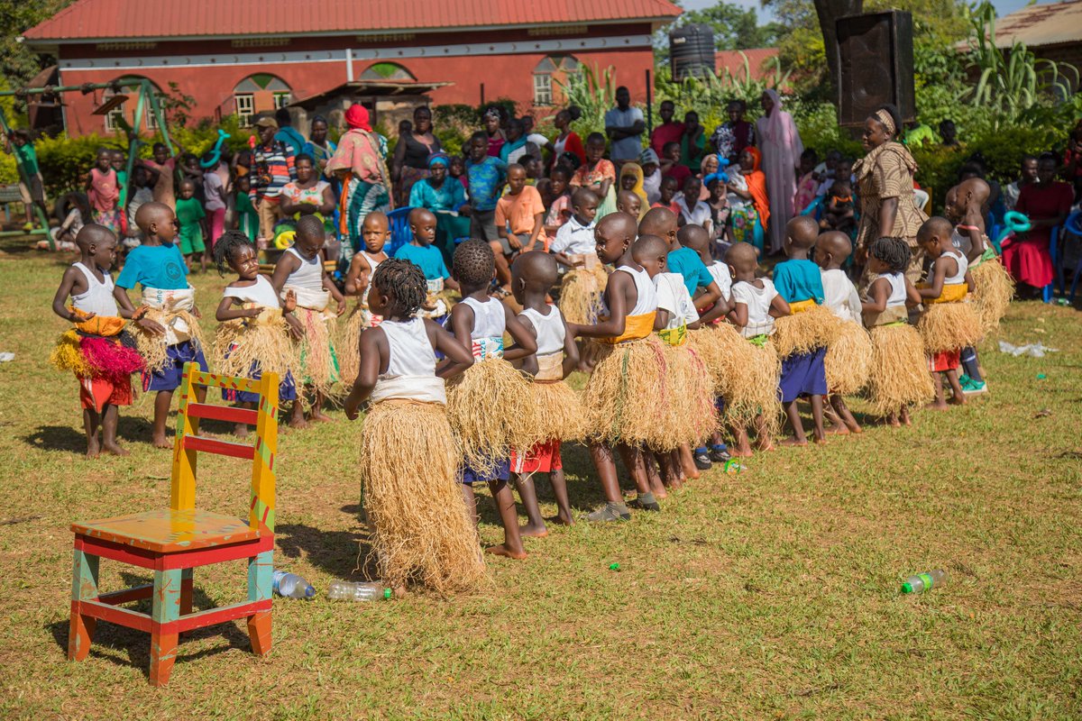 BKCommunityUG's tweet photo. Happy New Week 

We continue nurturing young minds and building stronger communities. 

Grateful to our partner @softpoweredu  for supporting our mission 💛

#HappyNewWeek #BKCommunityInitiative #CommunityImpact https://t.co/L43n0ynPDS