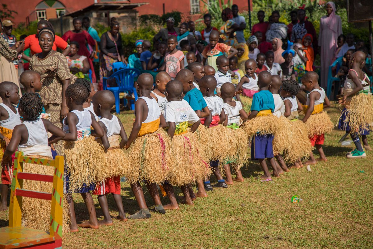 BKCommunityUG's tweet photo. Happy New Week 

We continue nurturing young minds and building stronger communities. 

Grateful to our partner @softpoweredu  for supporting our mission 💛

#HappyNewWeek #BKCommunityInitiative #CommunityImpact https://t.co/L43n0ynPDS