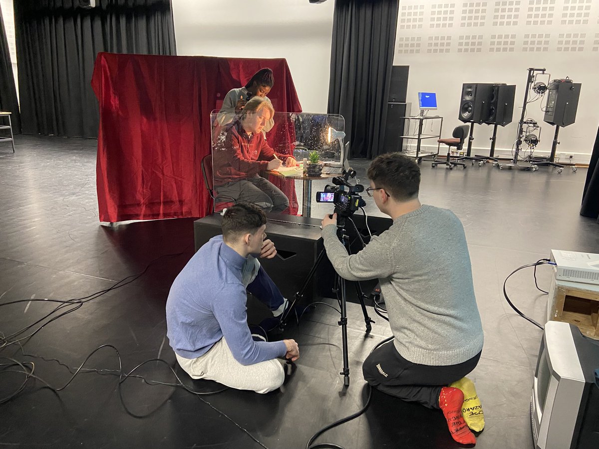 DMU_Acting tweet media