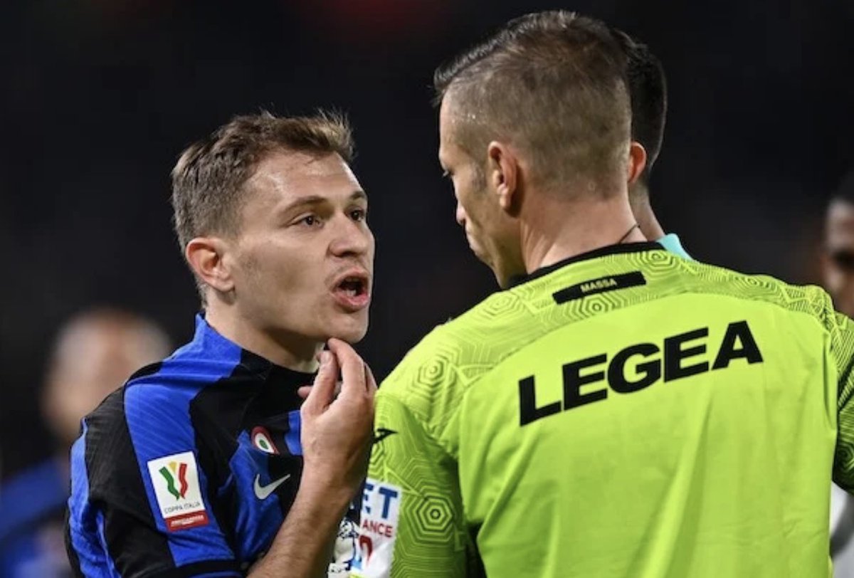 Al Milan non capiscono perché i loro vengono ammoniti subito per proteste e altri giocatori delle big no (Gazzetta)

In Milan-Como l'entrata durissima di Van Der Brempt è rimasta impunita. Come Fabregas dopo il caso Saelemaekers. Rabiot è diffidato nonostante la squalifica